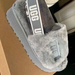 UGGS fuzzy slippers